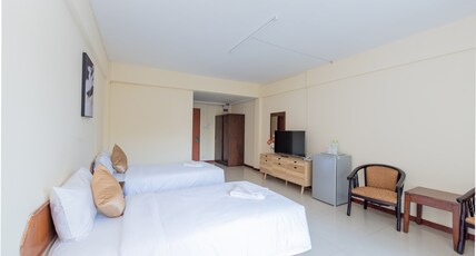 Hillside Resort Room Type - Superior Twin Room
