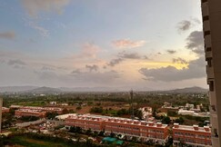 Sky Stories |Pvt Jacuzzi /Bath Tub |Mountain View