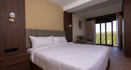 Hotel Pumerai Room Type - Sutie Room