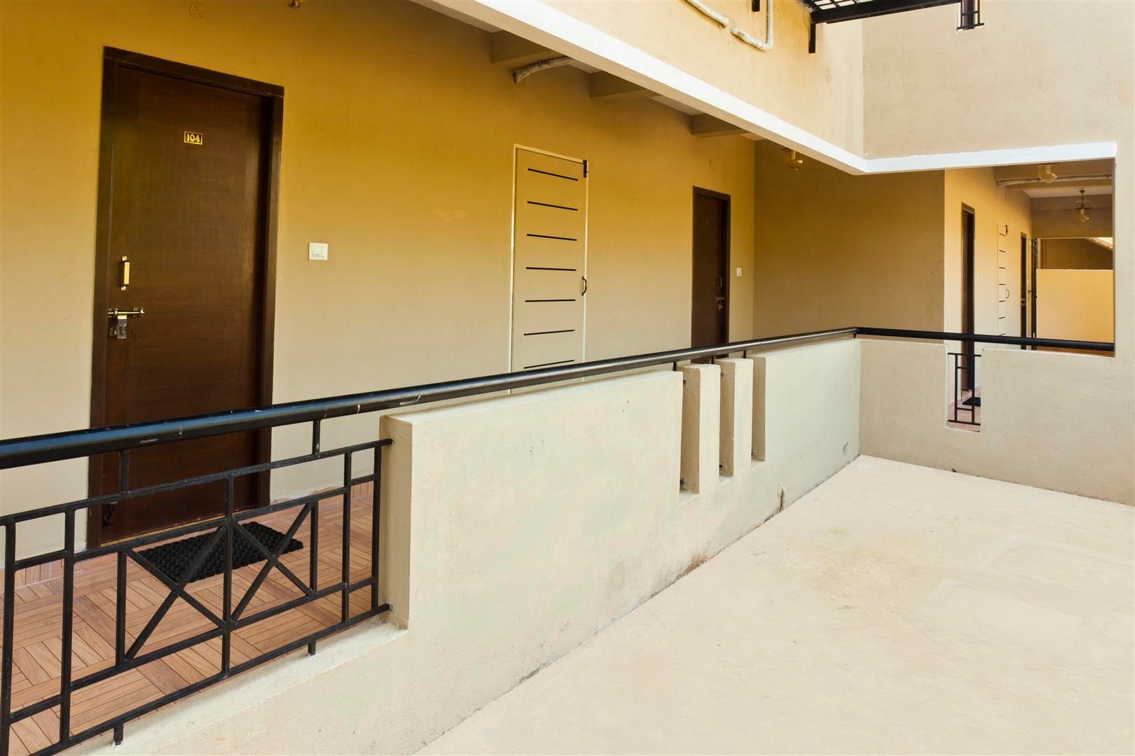 Mamalla Inn - Tap to explore photos