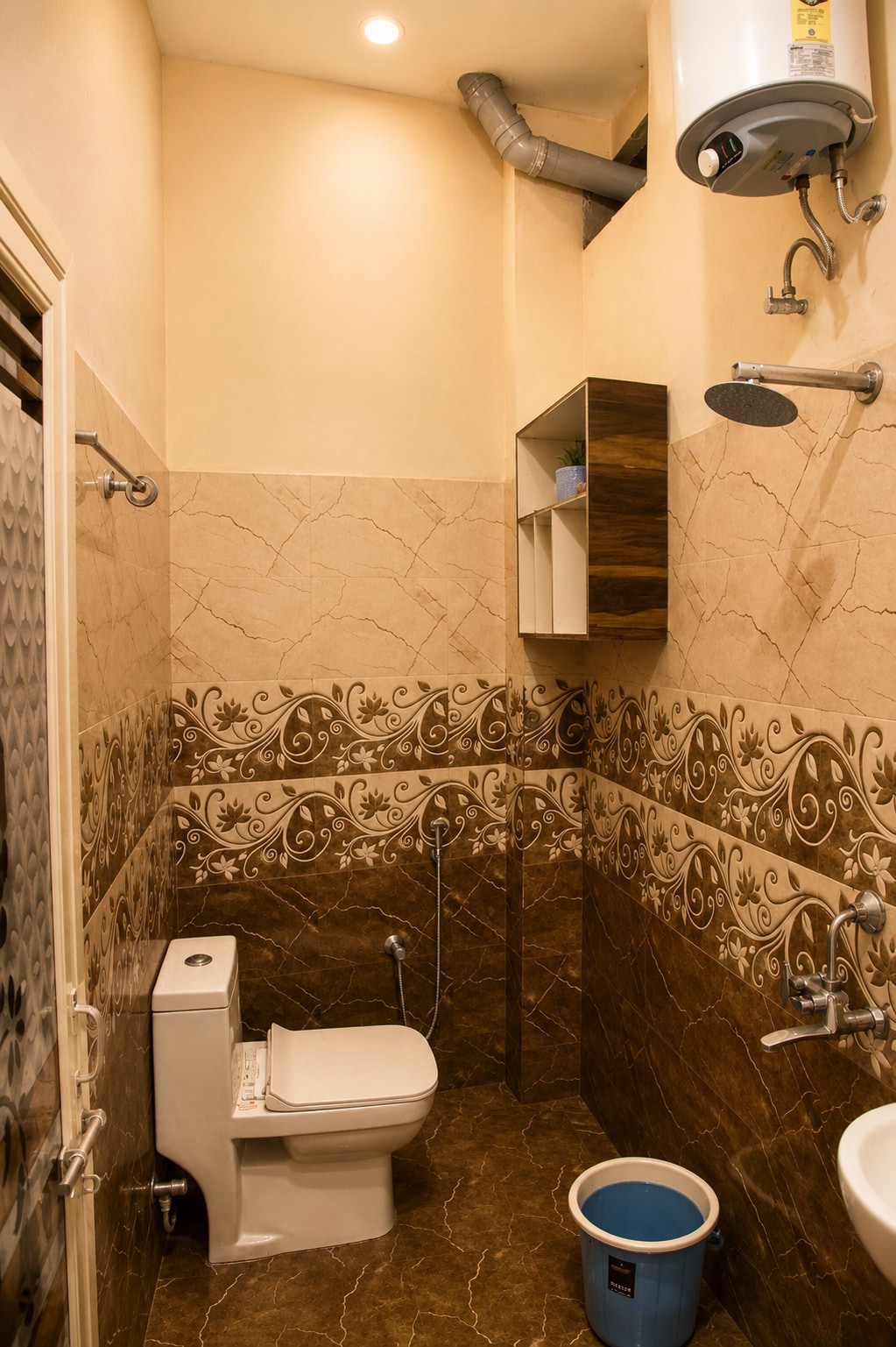 Shri Shiva Homestay - Tap to explore photos