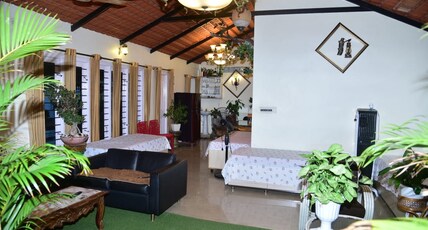 Steeva Guest House/Apartment Room Type - Guest house/Flat with 1 AC room