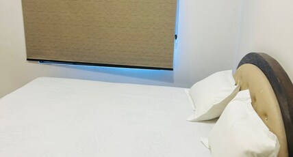 Golden inn Prayagraj Room Type - Standard Deluxe room