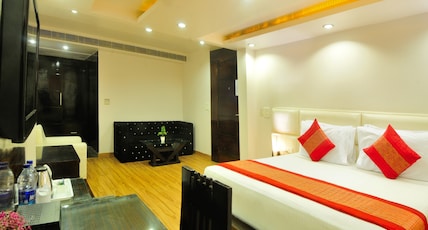 Hotel Elegance @ New Delhi Railway Station Room Type - Luxury Suite Room Hotel Elegance @ New Delhi Railway Station Room Type - Luxury Suite Room