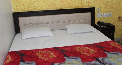Hotel Shree Room Type - Ac Double Bed
