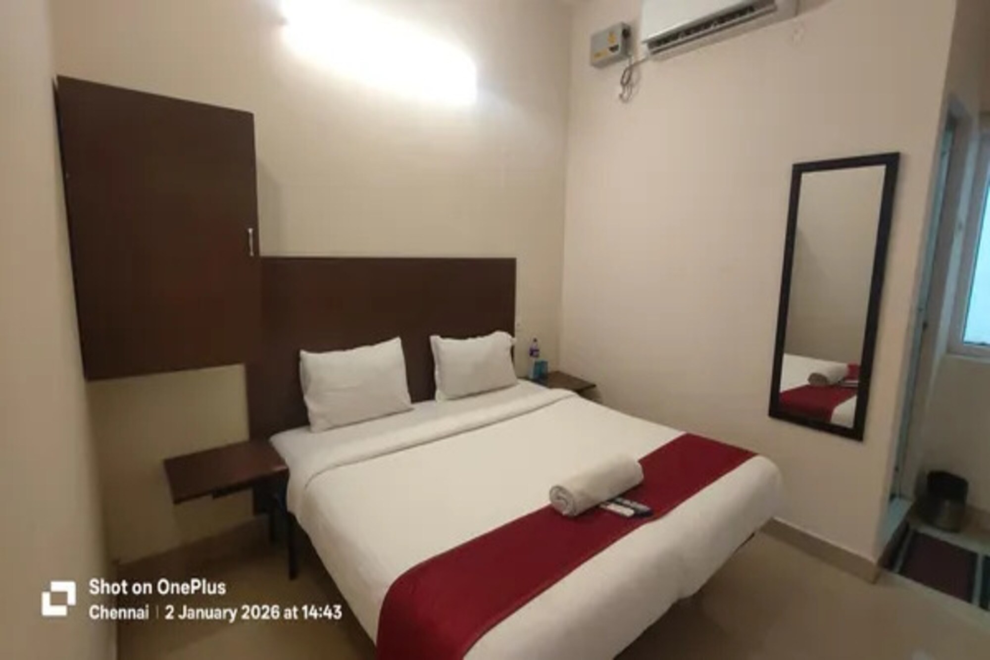 FabHotel Grand Executive - Tap to explore photos