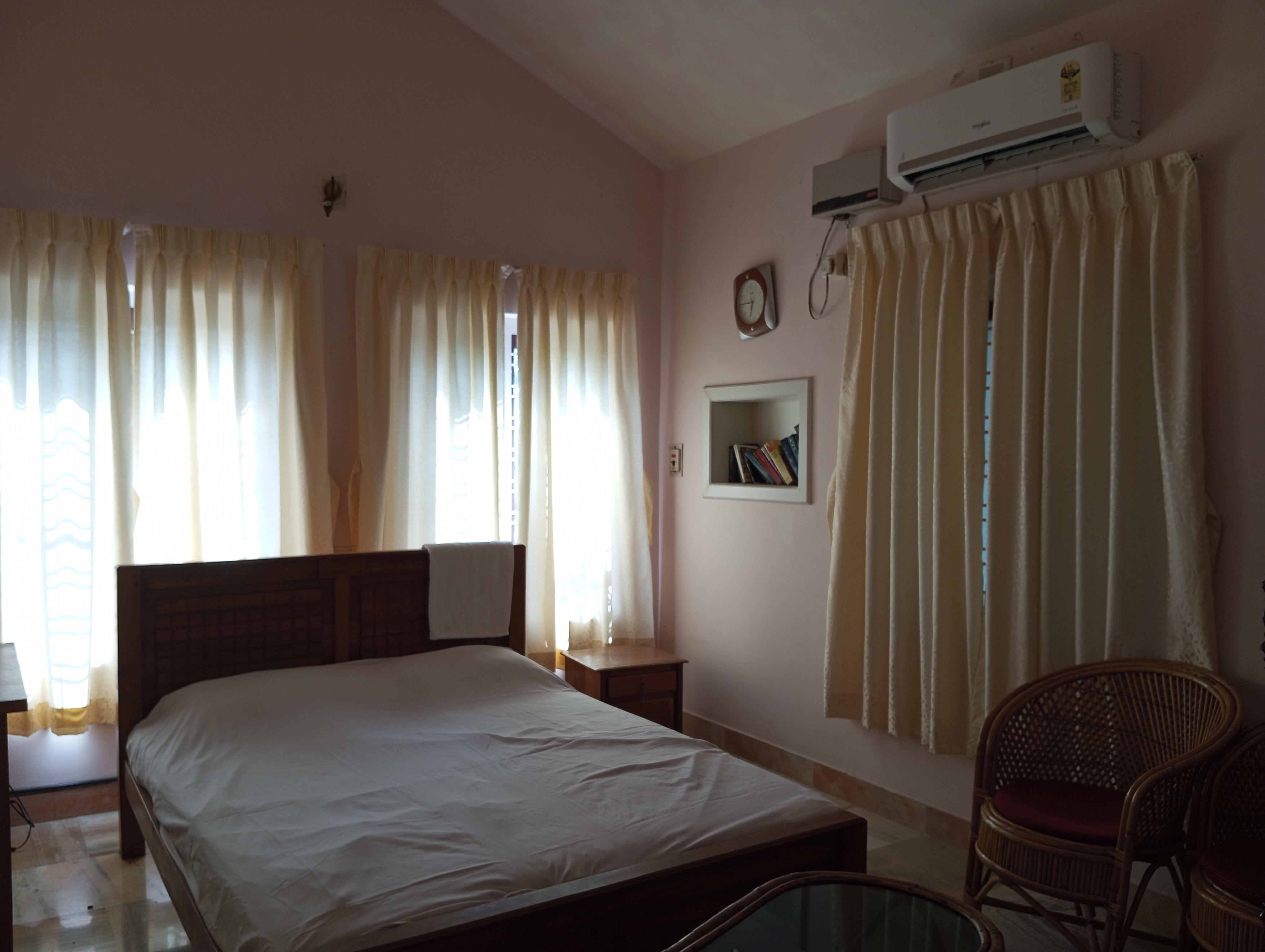 Green Nestle Heritage Homestay - Tap to explore photos