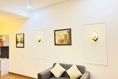 Noida extension Eco friendly Studio by Lusso stay