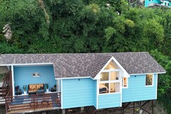 Mountain Mama Resorts