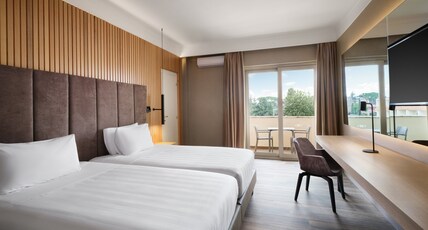 Crowne Plaza Rome-St. Peter's Hotel & Spa Room Type - 2 Twin Premium