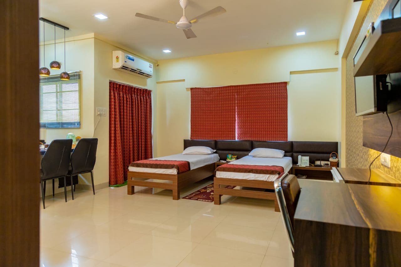 Studio Serviced Apartment at Amanora Park Town - Tap to explore photos