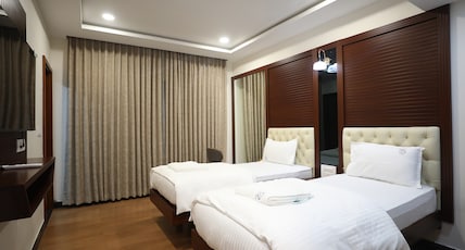 V LEGACY Room Type - Deluxe Twin Room V LEGACY Room Type - Deluxe Twin Room