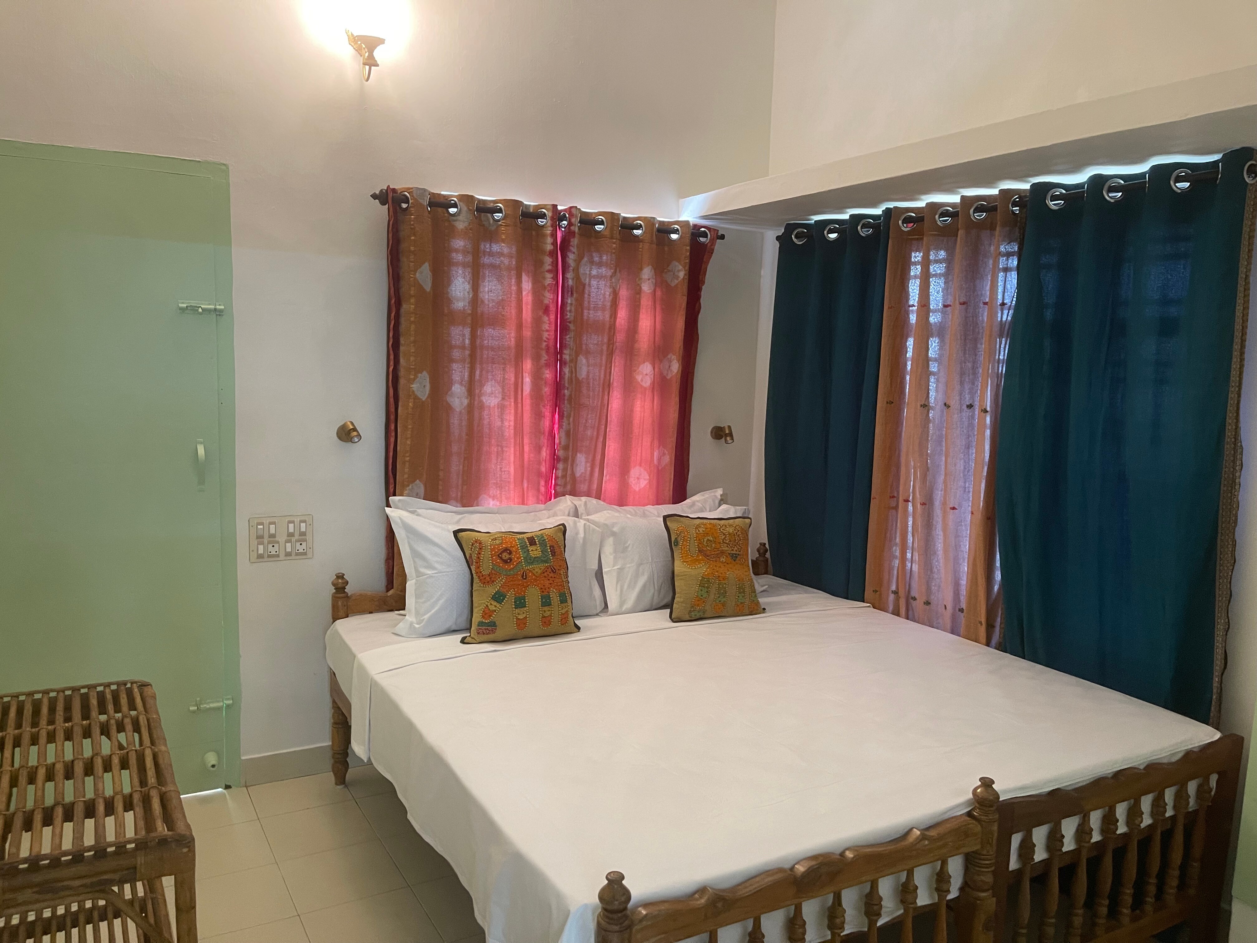 Calm Private Stay Near Kovalam Lighthouse Beach - Tap to explore photos
