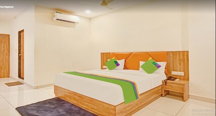 Hotel Fun Regency Room Type - Deluxe Room Hotel Fun Regency Room Type - Deluxe Room
