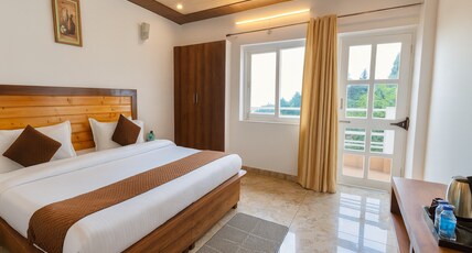 Vista Hills by Bala's Room Type - King Room with Balcony