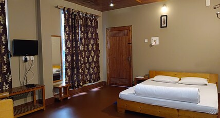 Bamboo Village Resort Room Type - Deluxe Room (Eco-friendly)