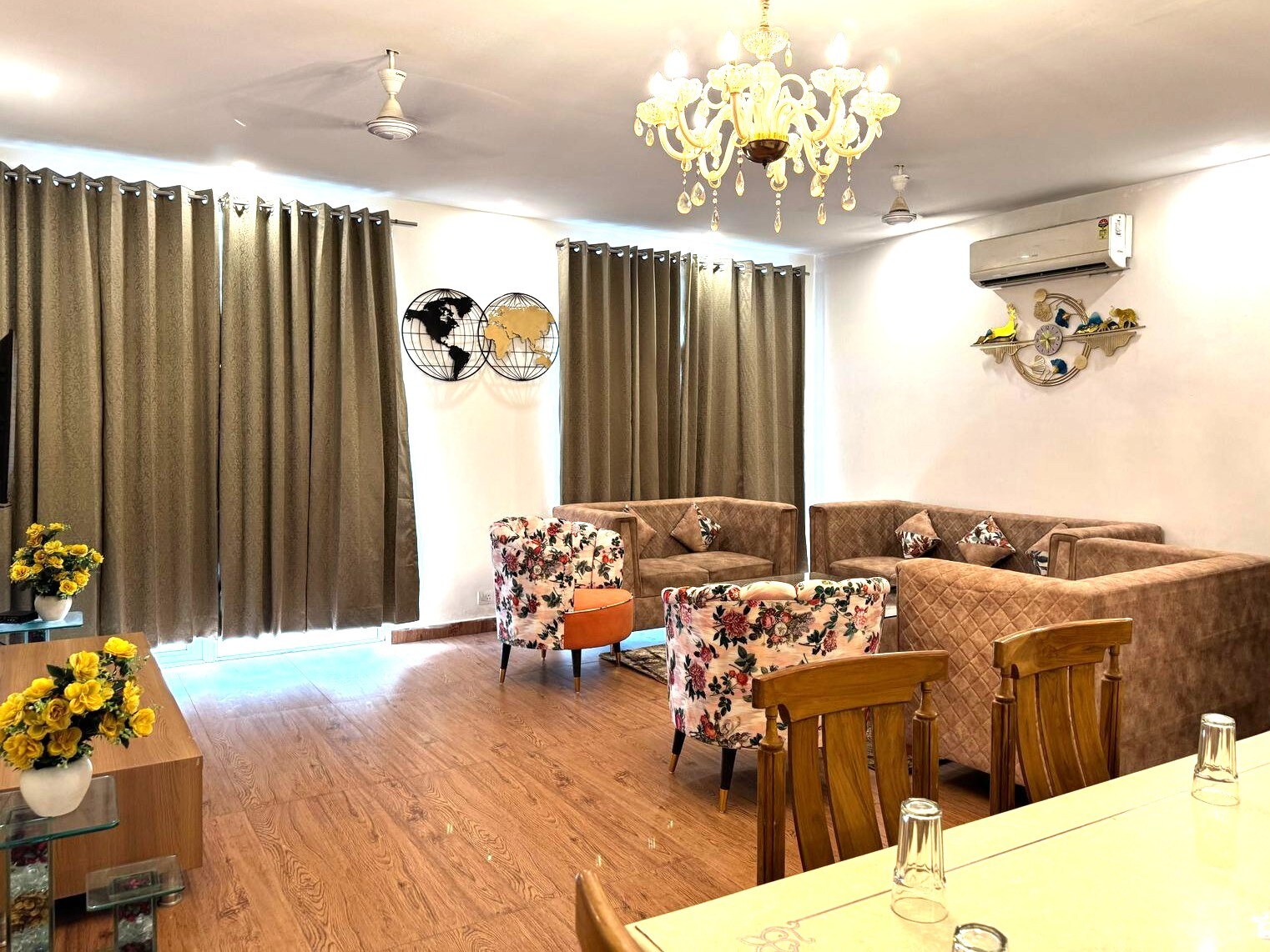Fortune Home Service Apartment 2Bhk,1A,E28 Saket - Tap to explore photos