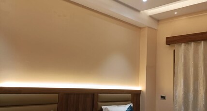 Mr Jaiswal Dharamshala Room Type - Deluxe Double Room AC with Ensuite Bathroom