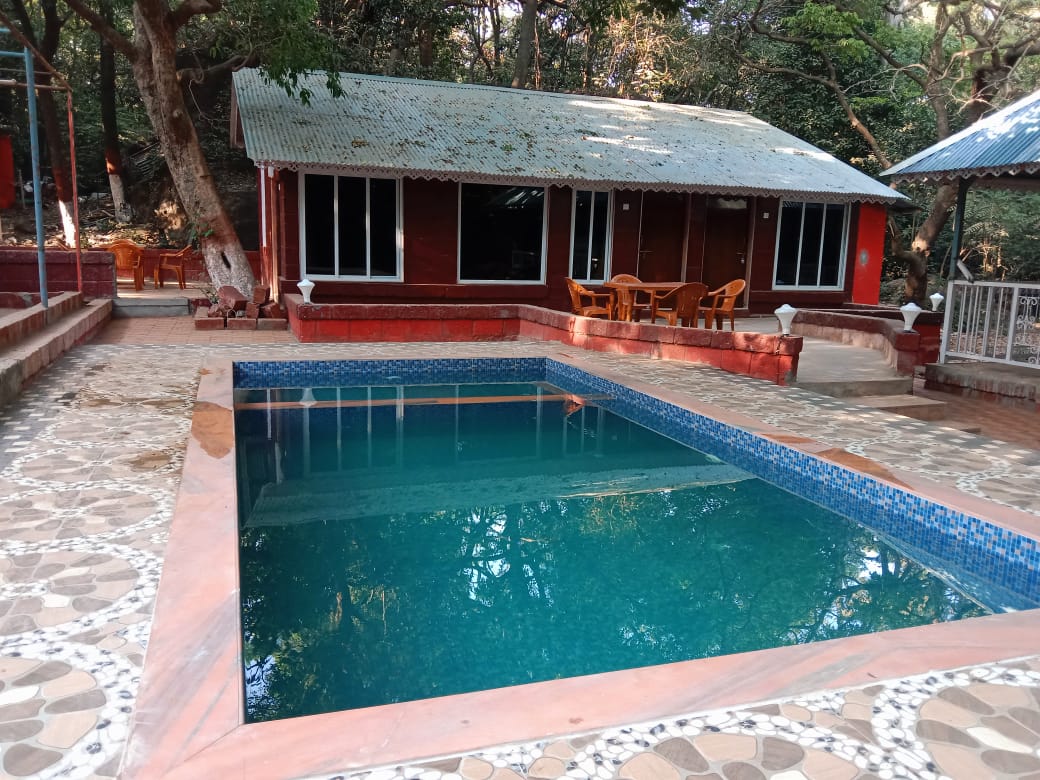 Peerbhoy Heritage Resort Matheran - Tap to explore photos