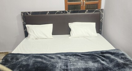 Shri Ram ji Home stay Room Type - Bedroom 3