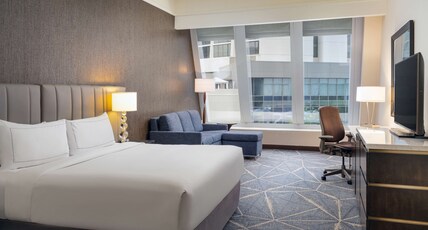 Hilton Atlanta Room Type - 1 KING BED STUDIO ROOM
