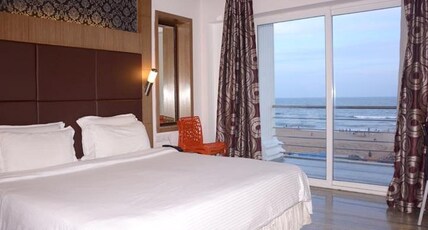 Jamindars Palace,BeachFront Hotel Room Type - Super Deluxe Sea View Room