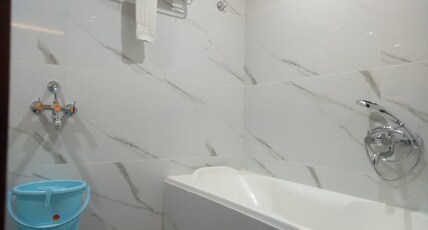 hotel amitansh Room Type - Premium