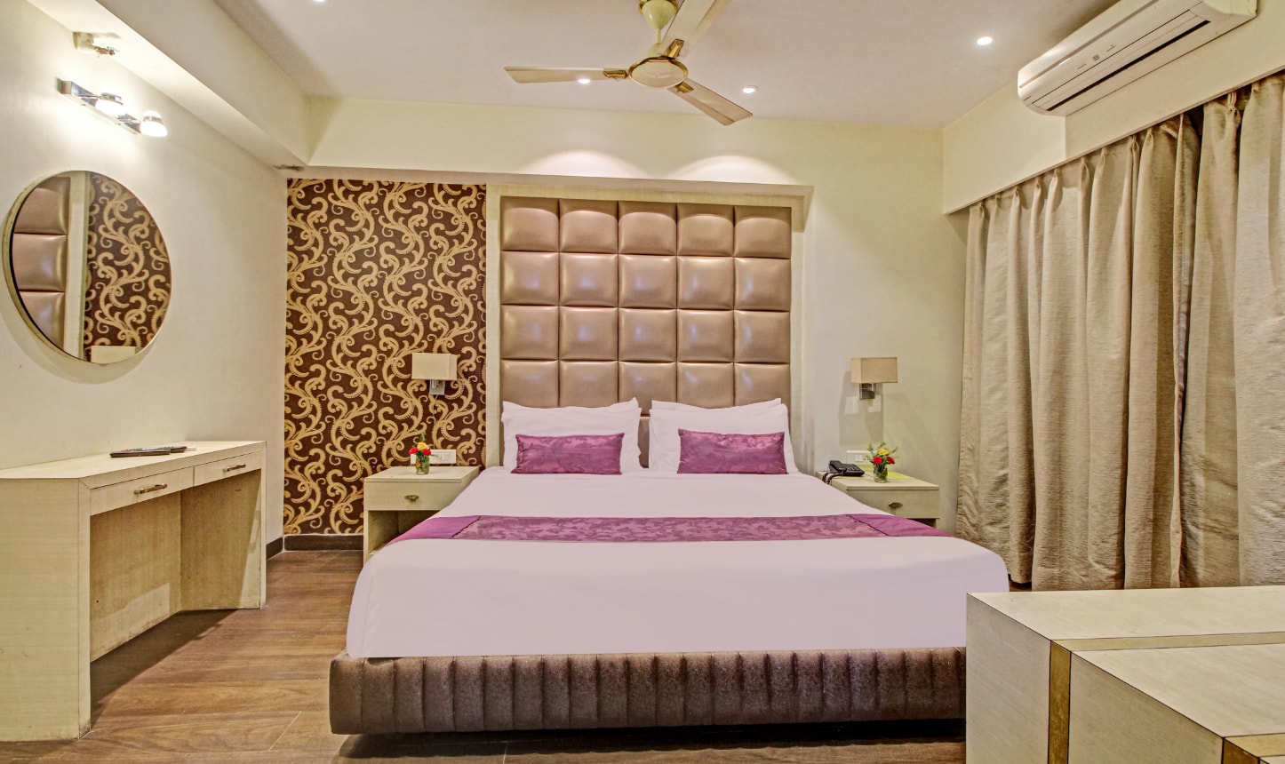 Hotel Radiant - Tap to explore photos