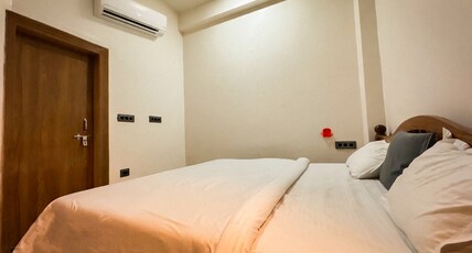 Layshri Homestay Room Type - Deluxe Room