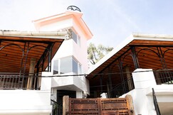 Akkandi Veedu, Chettiar Park by Xacro Xperiences