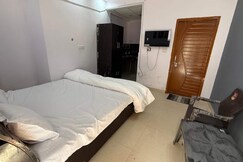 Address of Indigo Inn