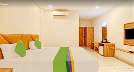 Hotel Fun Regency Room Type - Suite Room With Bathtub Hotel Fun Regency Room Type - Suite Room With Bathtub