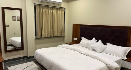 Hotel Vacation Vibes Room Type - Deluxe Room