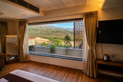Address of THE MONTARA