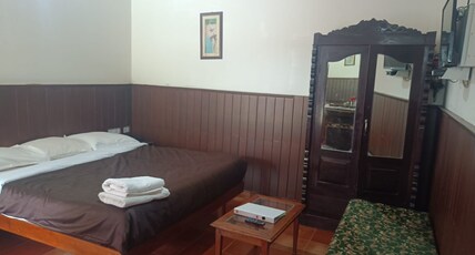 Kluney Manor Room Type - Standard Room
