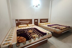 Hotel Tanisha inn