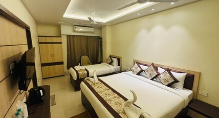 Hotel Pragati Palace Room Type - Family Room