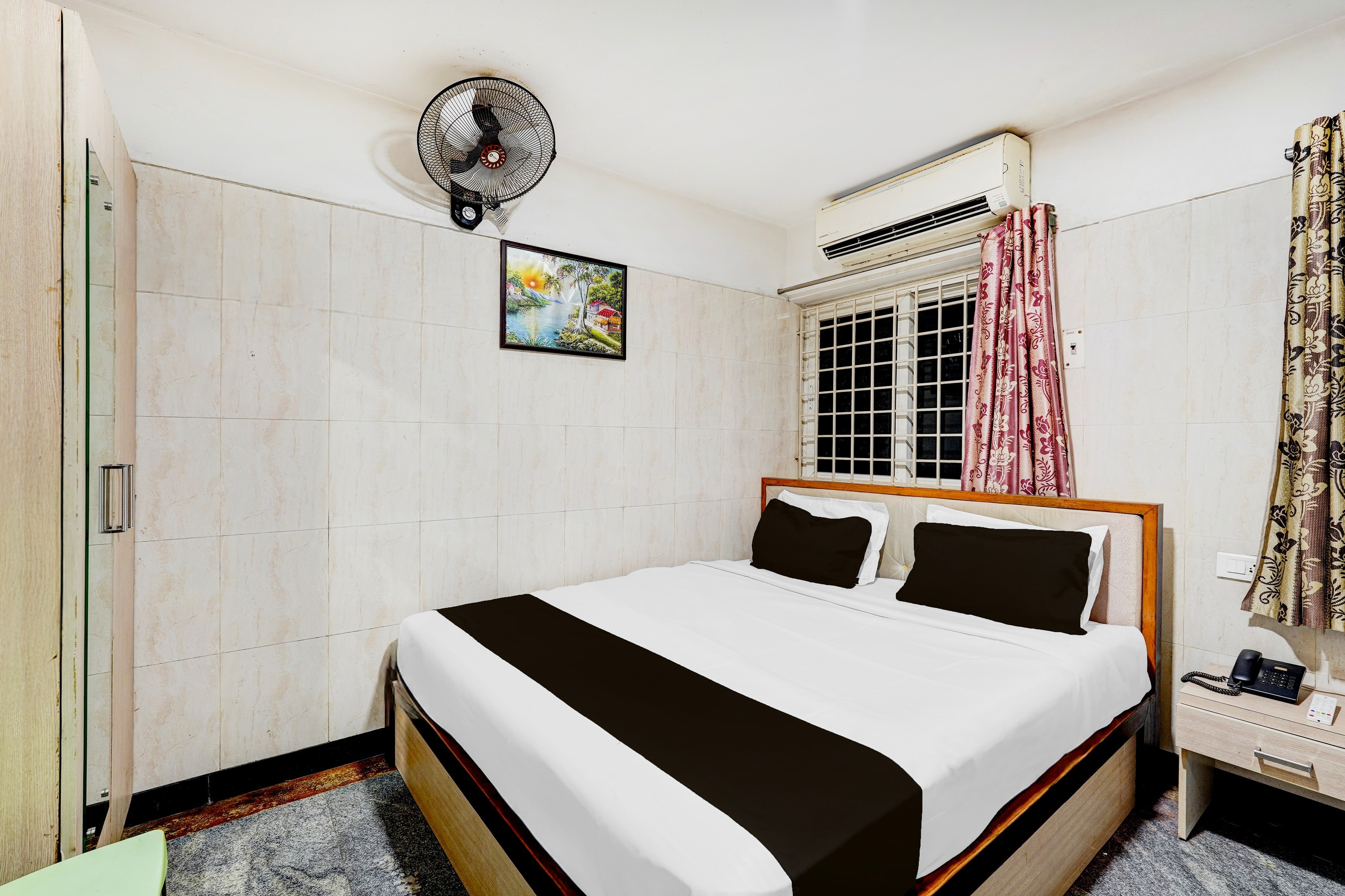 Hotel O Porur Formerly Jeya's Elite - Tap to explore photos