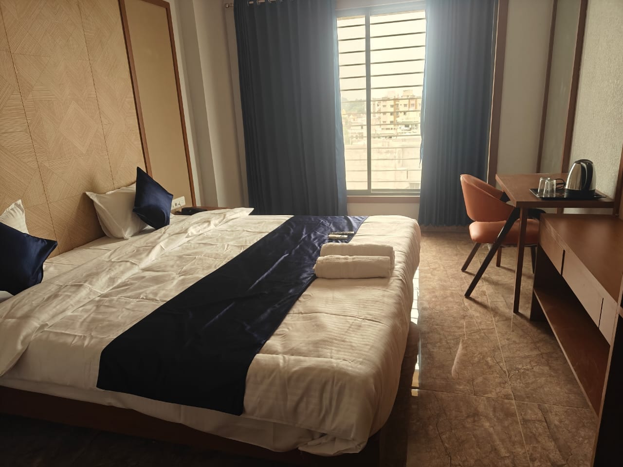 Hotel Vantara Residency - Tap to explore photos