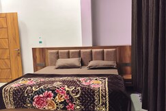 Hotel PARIVAR GARDEN