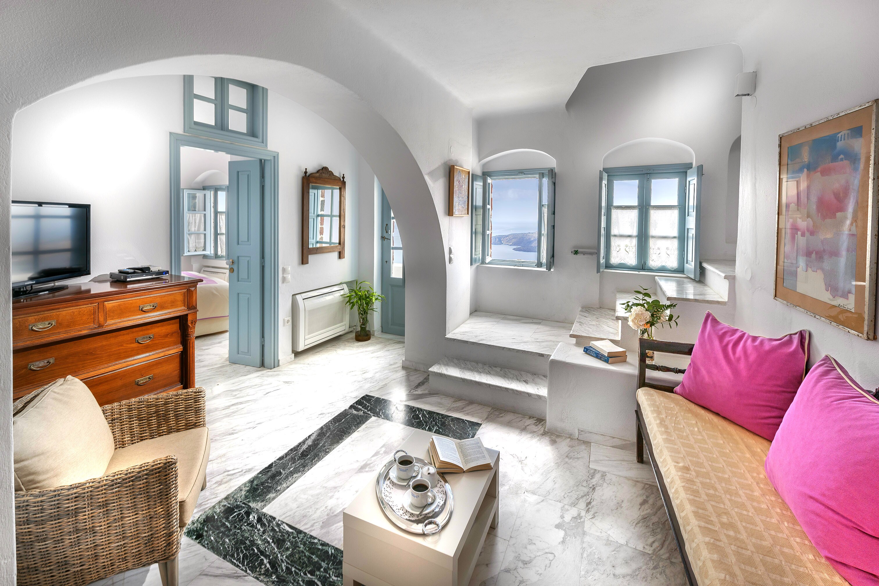 AIGIALOS Luxury Traditional Settlement - Tap to explore photos