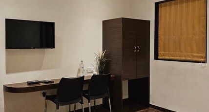 Hotel Kumkum Room Type - Deluxe Room