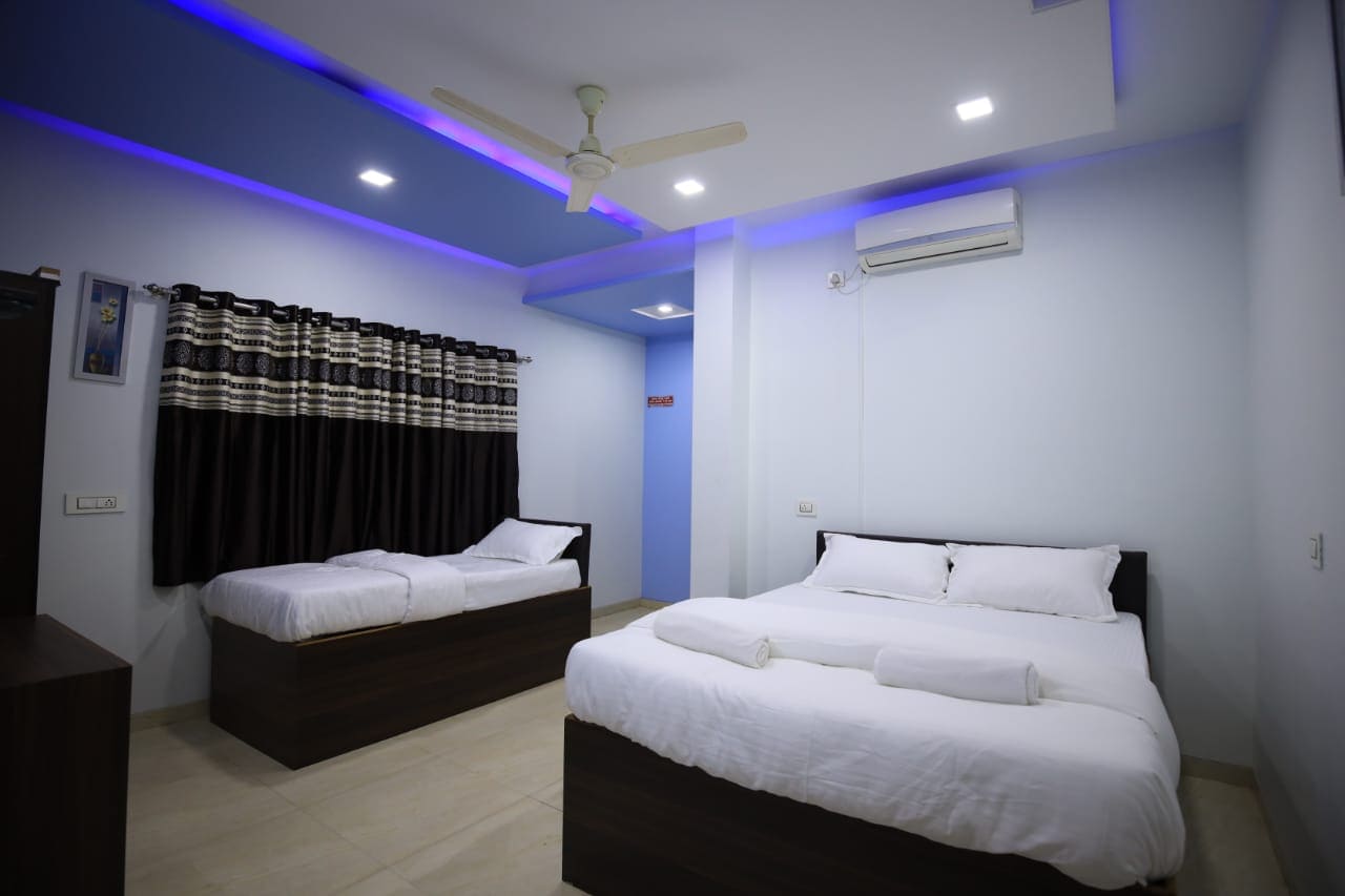 Anandi Guest House - Tap to explore photos