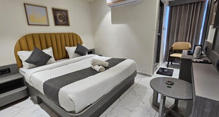Hotel Maple Town Room Type - Deluxe Room with City View