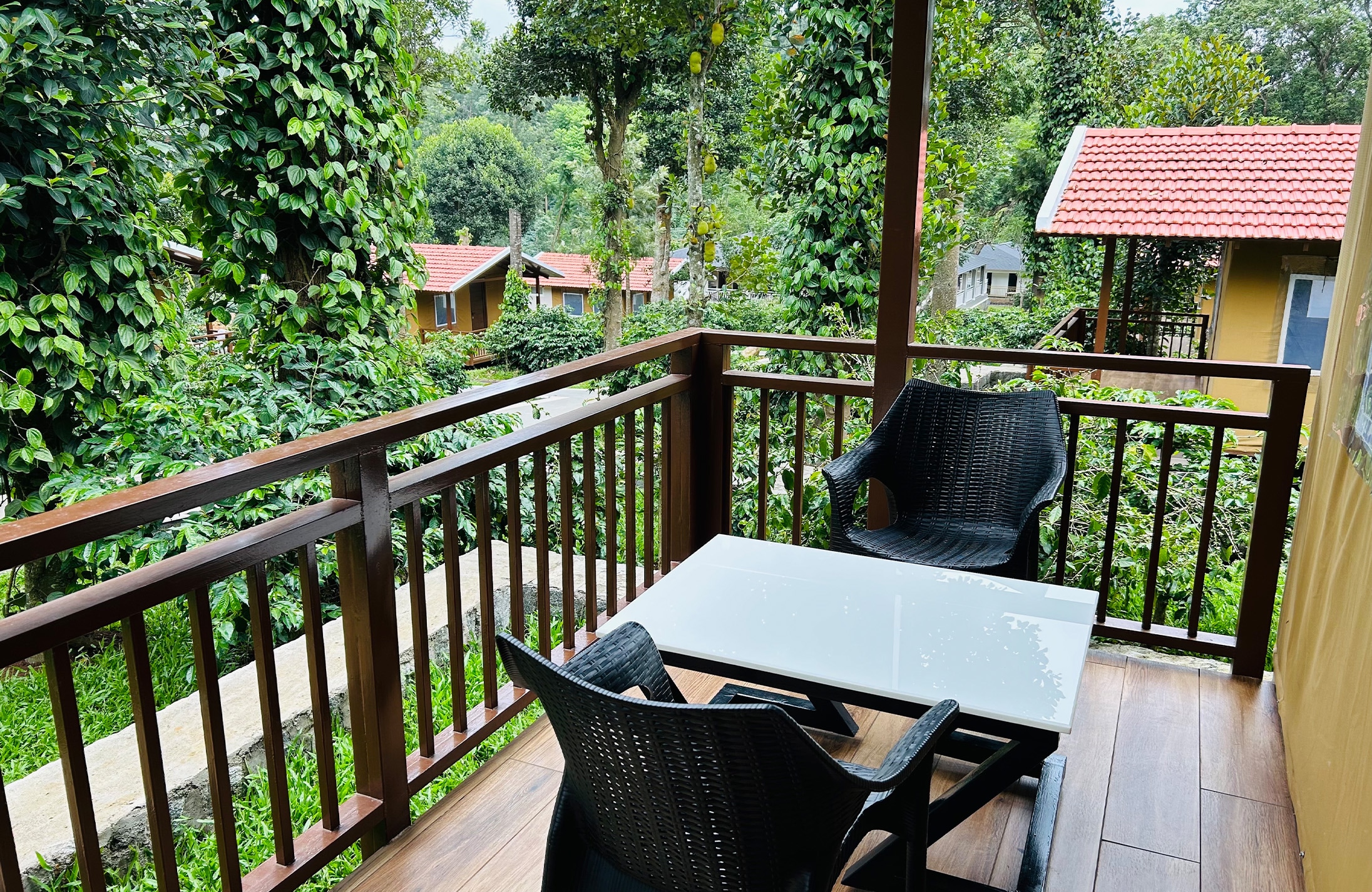 ama Stays & Trails Heavens Ledge Yercaud - Tap to explore photos