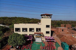 Photos of Hotel Captain Plaza