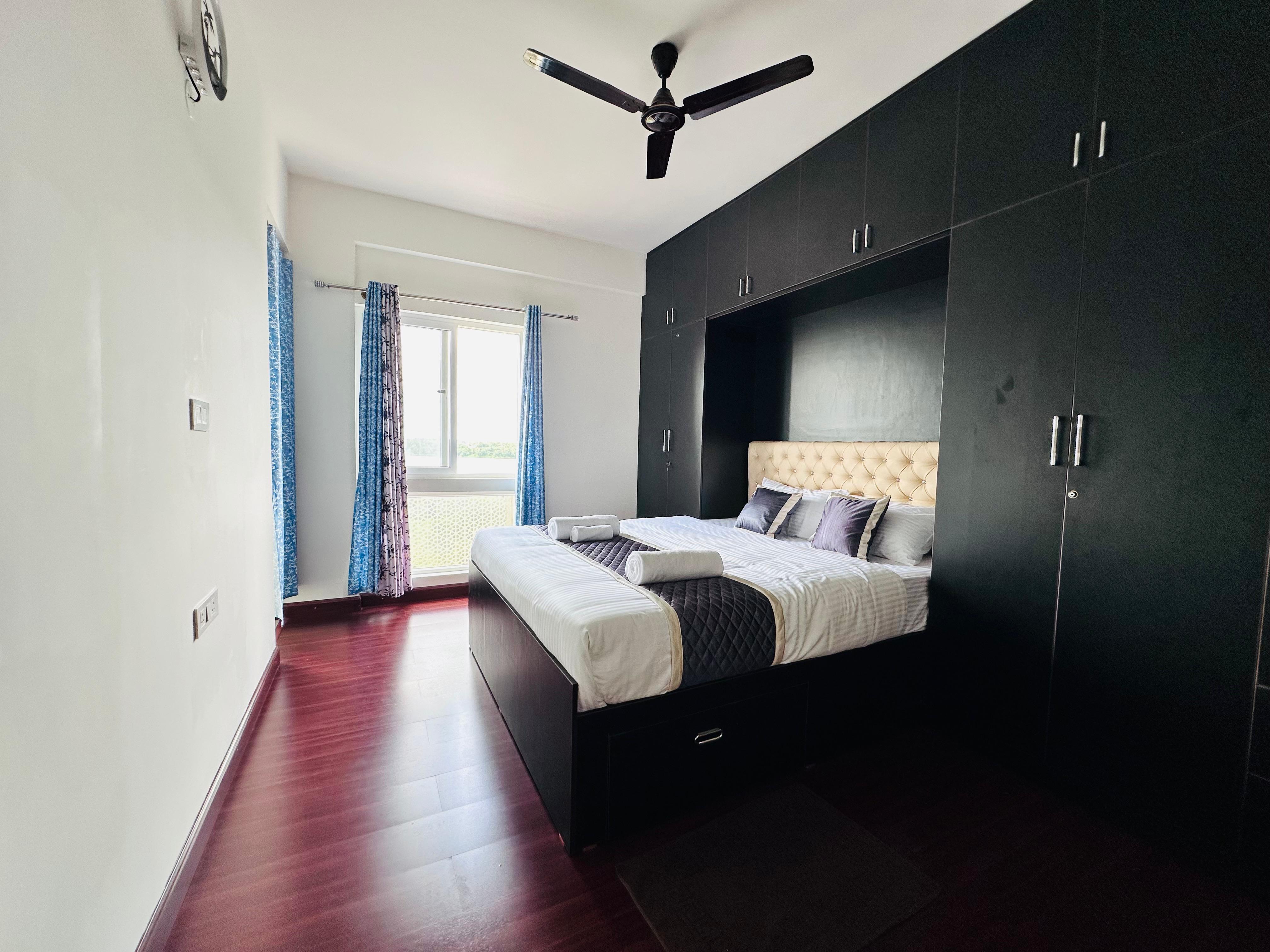 Pearl Home Service Apartment - Tap to explore photos