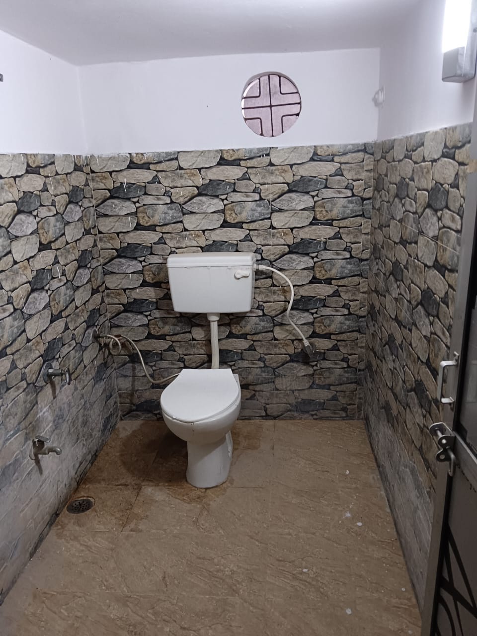 Mahadev Kripa Sadan Homestay - Tap to explore photos