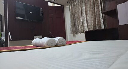PPH Living Arvind Inn Room Type - 1BHK Apartment AC