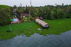 Paradise Heritage Resort